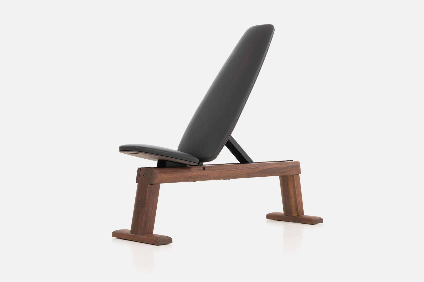 WeightBench Walnut Artificial Leather